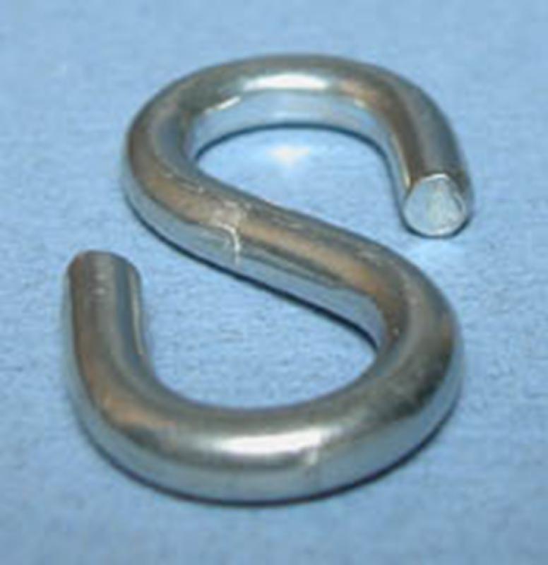 469 - S-shaped hook 4mm
